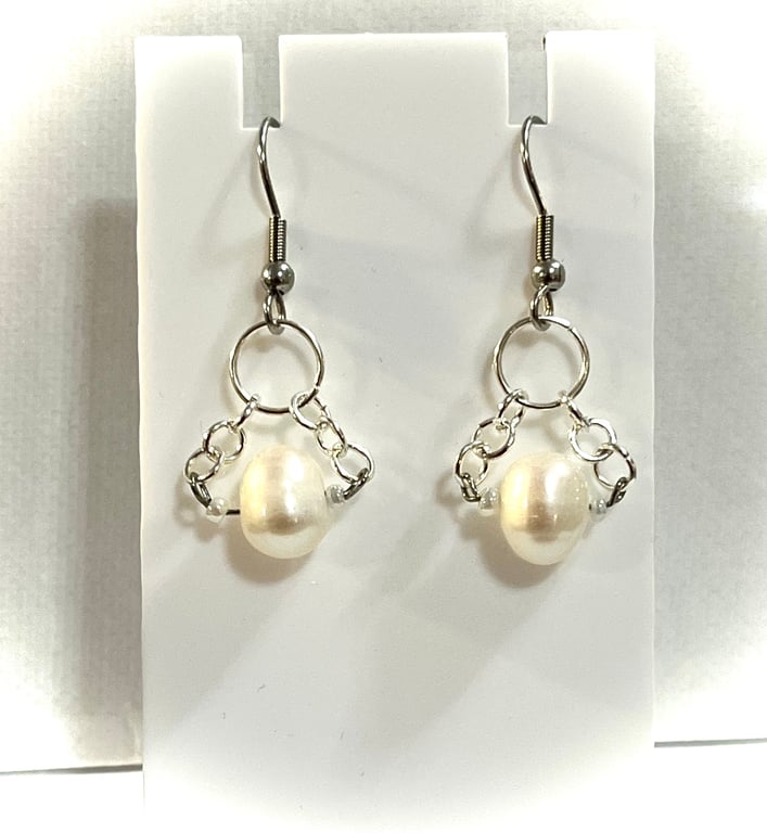 Cultured Pearl Earrings