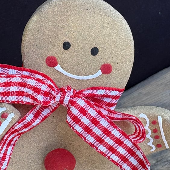 Gingerbread man hanging decoration