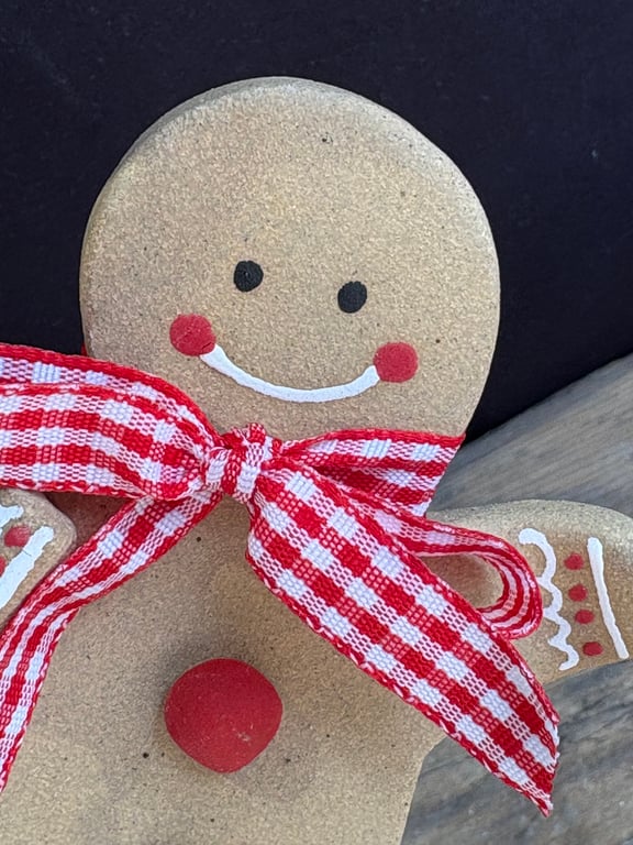 Gingerbread man hanging decoration