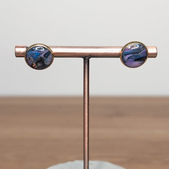 Yzma inspired small stud earrings 2