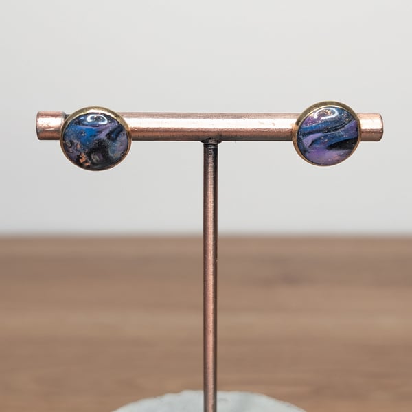 Yzma inspired small stud earrings 