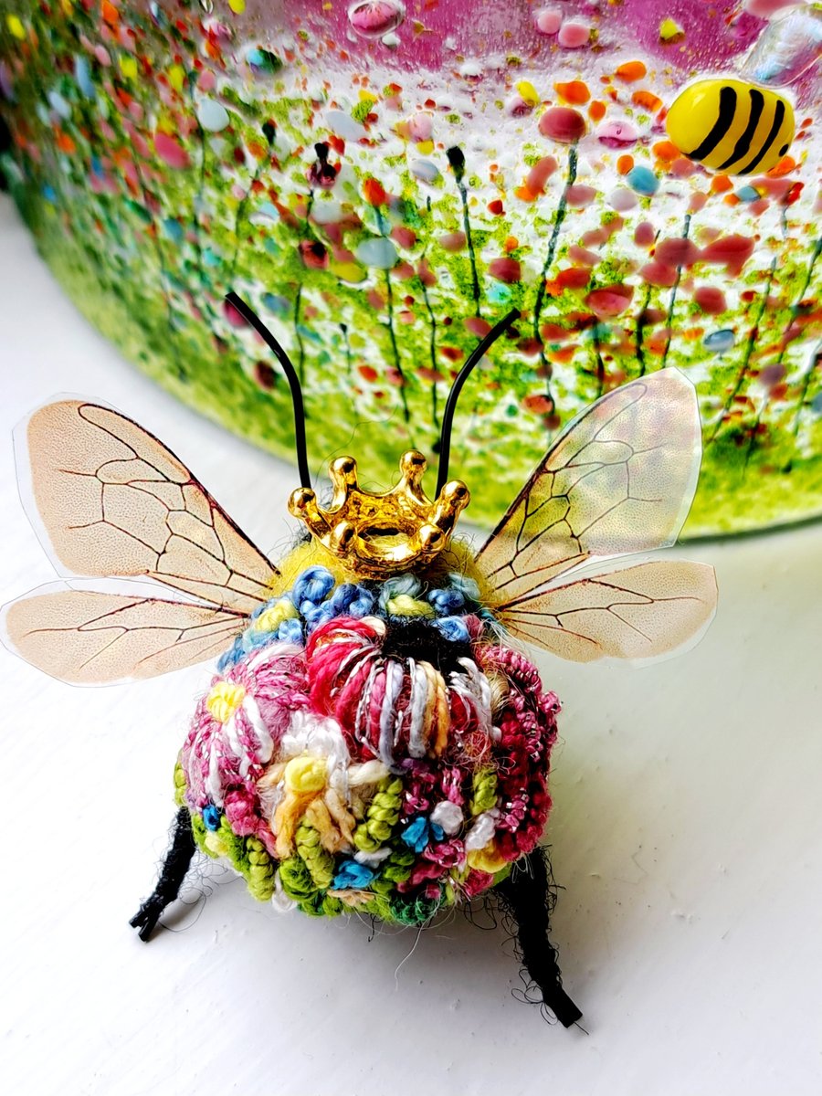 Embroidered Queen Bee 