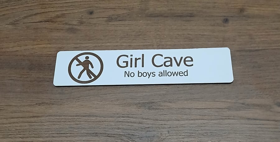 Girl's Bedroom Door Sign. White Wood Collection. 