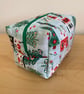 Christmas Theme Quilted Fabric Box Shape Makeup Bag - Image 6