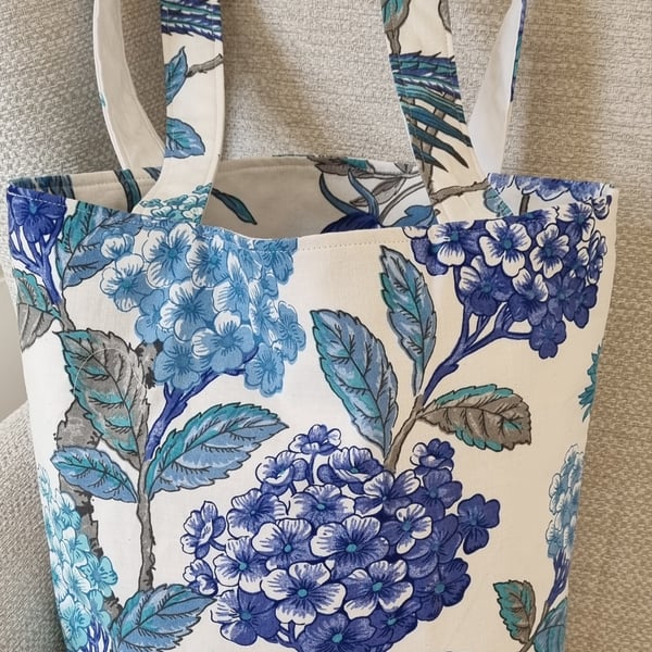 The Maria Tote Bag - Blue Bird and Hydrangea 