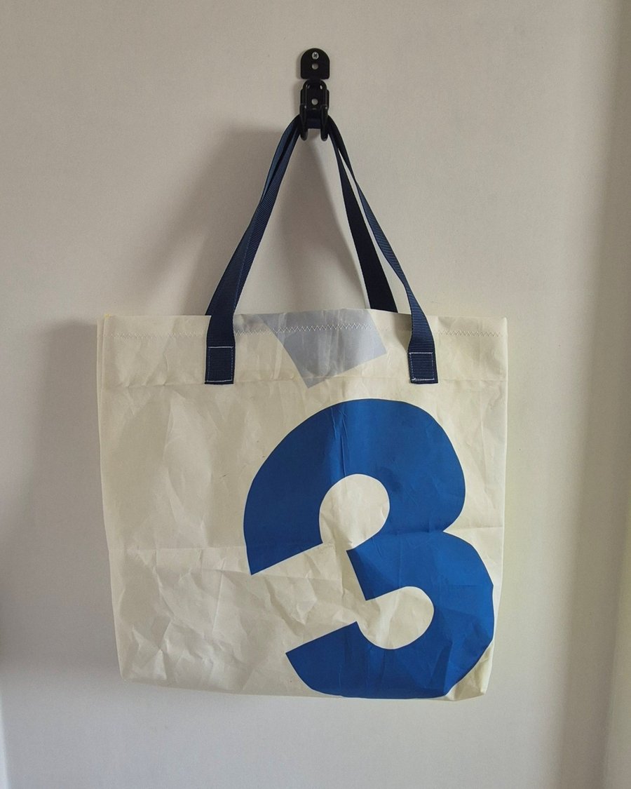 Upcycled Trysail Tote Bag – Large Beach Bag with Blue Number 3