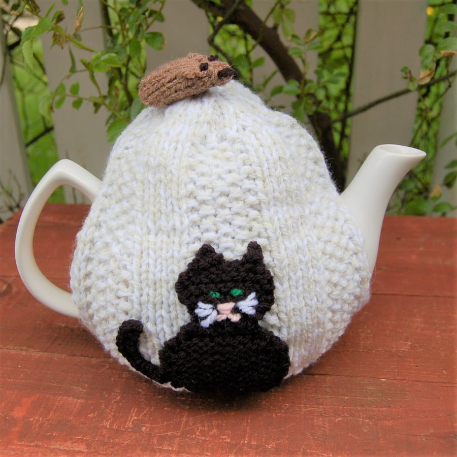 Cat tea cosy - hand knitted - to fit a large teapot  Black Cat and brown mouse