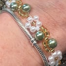 daisy wave bracelet with pearls