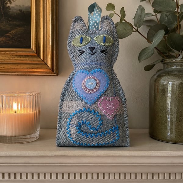 Hand embroidered Lavender filled Katz (code KF56)
