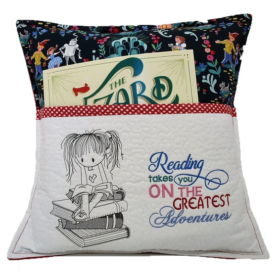Wizard of Oz themed reading cushion