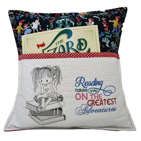 Wizard of Oz themed reading cushion