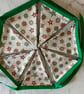 Christmas Bunting Stars and Baubles 4.4 metres excluding ties 22 flags - Image 3