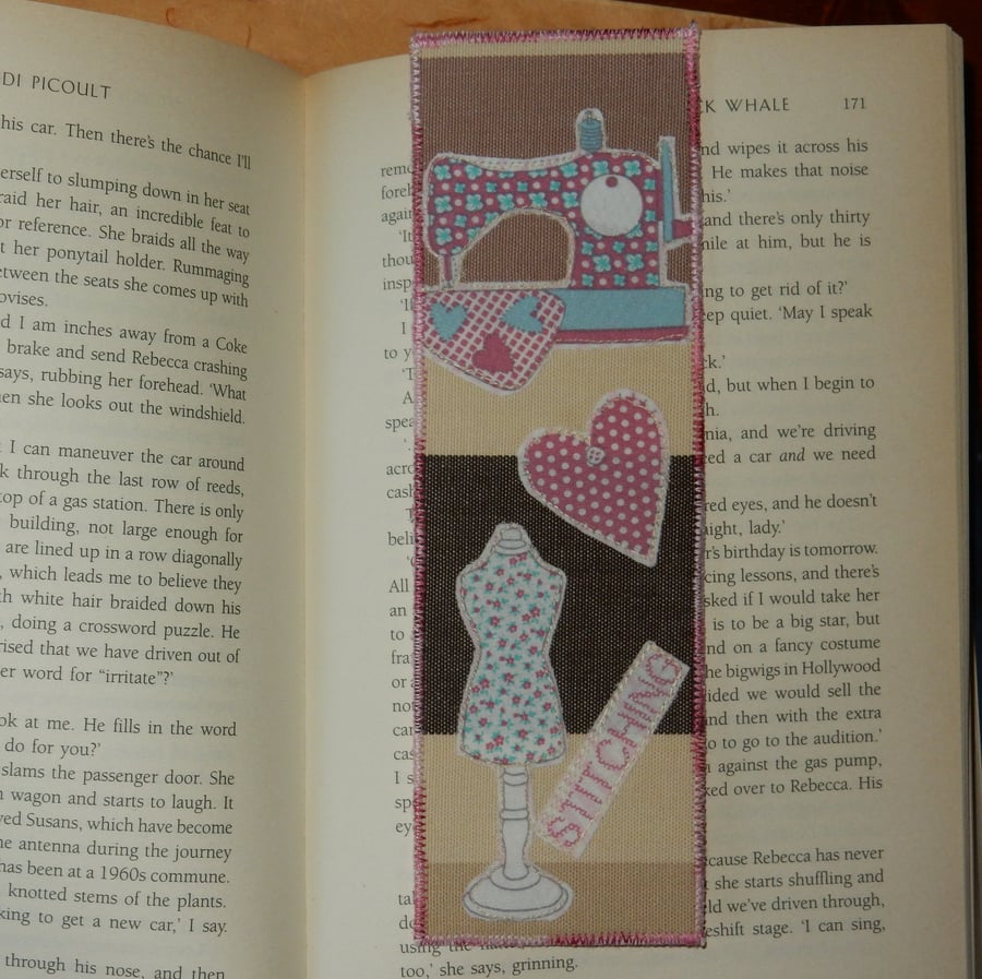Bookmark for sewing enthusiast