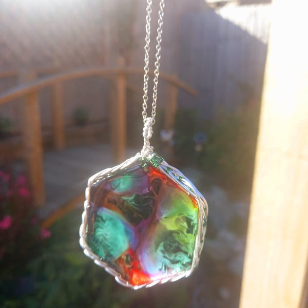 Dark Green Celtic Hexagon Necklace