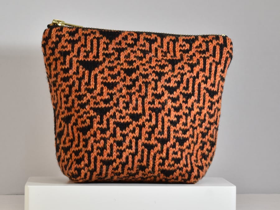 Rule 30 pouch in orange and black wool