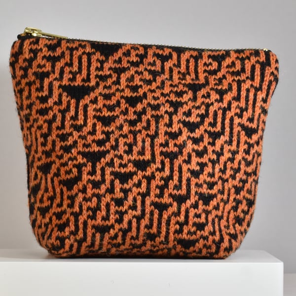Rule 30 pouch in orange and black wool