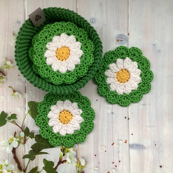 Crochet Daisy Flower Coasters a Set of 6 with an optional basket 