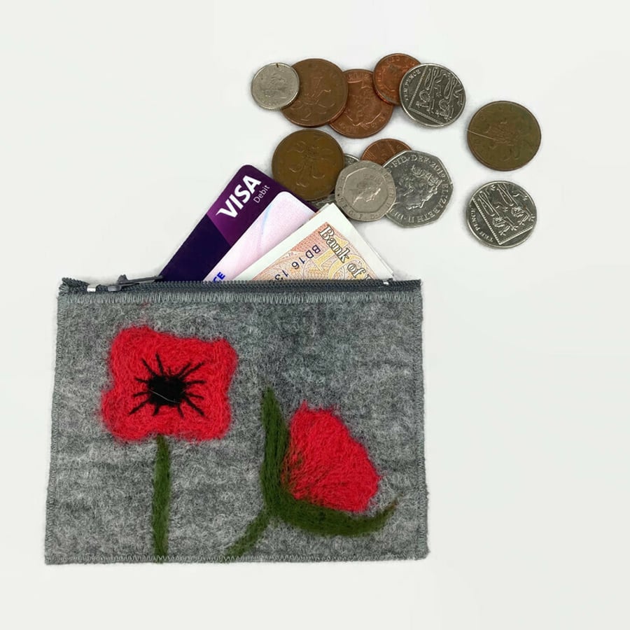 Felted coin purse with poppy design