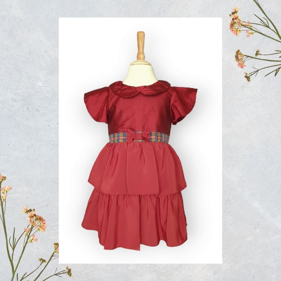 Red Taffeta and Chiffon Party Dress with Bow. Age 2-3yrs. G32