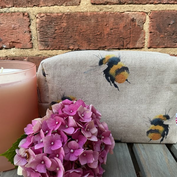 Bee Print Box Pouch