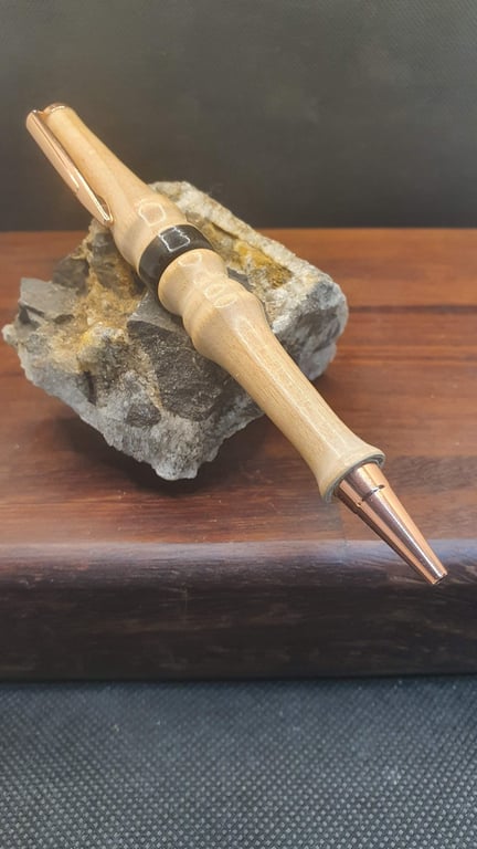 Sweet Chestnut and resin ring pen.