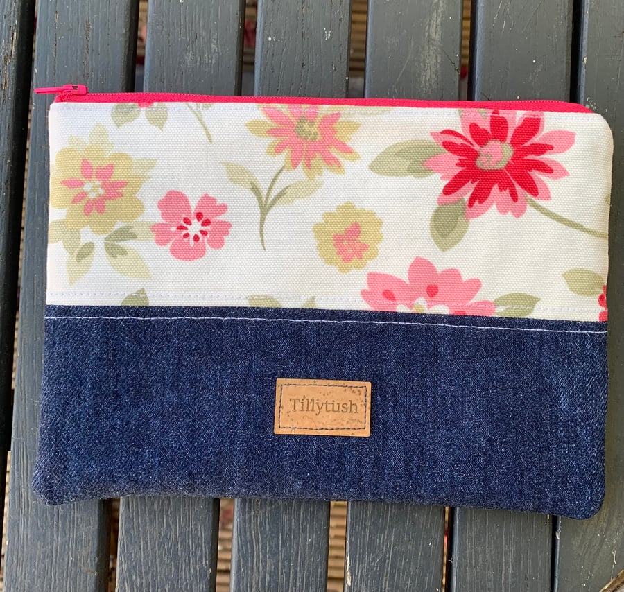Pink floral zipper pouch, make up bag