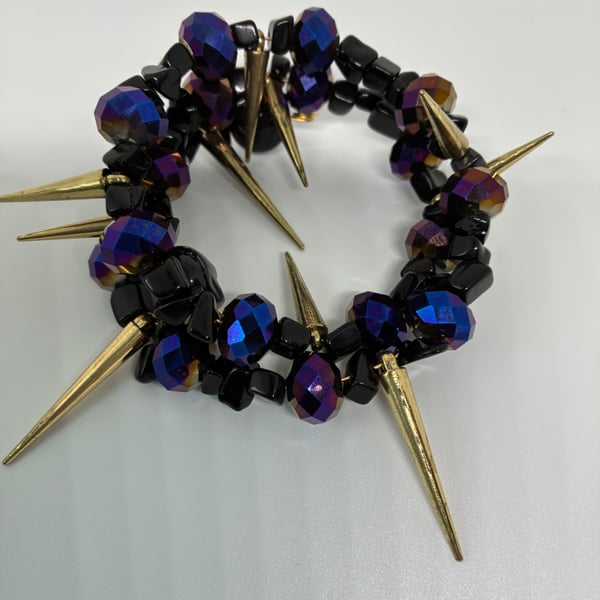 Purple thorns bracelet