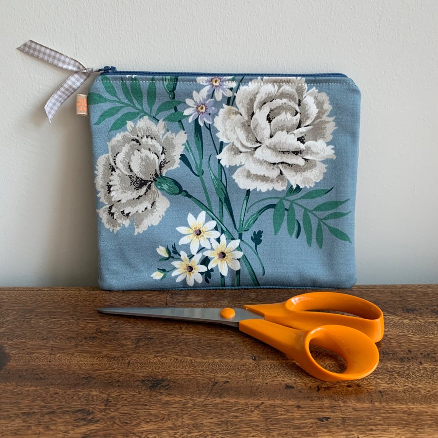 Sanderson Moira cotton zip pouch