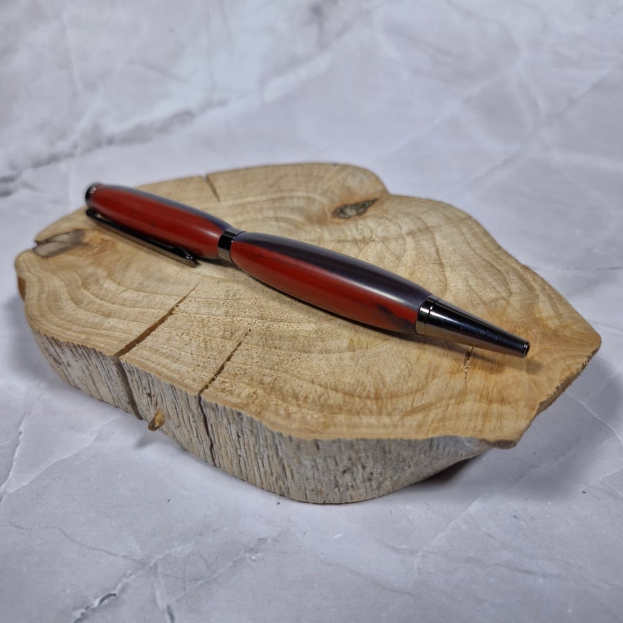 Hand Turned Epoxy Twist Pen - Red and Purple with Gun Metal Plating