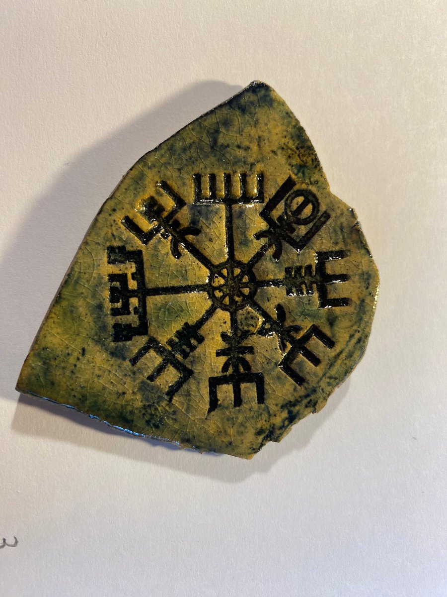 The Vegvisir, the Viking compass 1