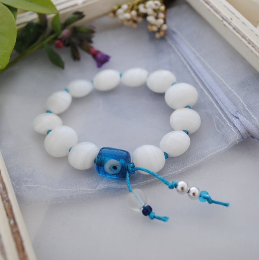 Turquoise & white bead bracelet -beach & surfer style
