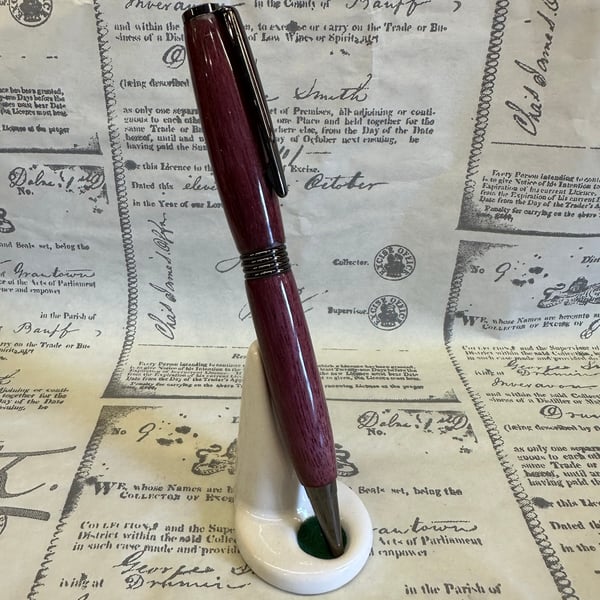 Purpleheart & black Streamline Pen