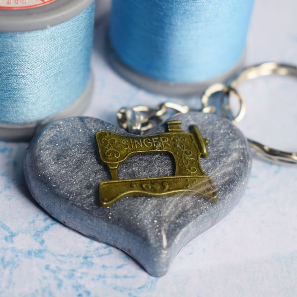 Sewing Machine Keyring, Gifts for Crafters and Seamstresses