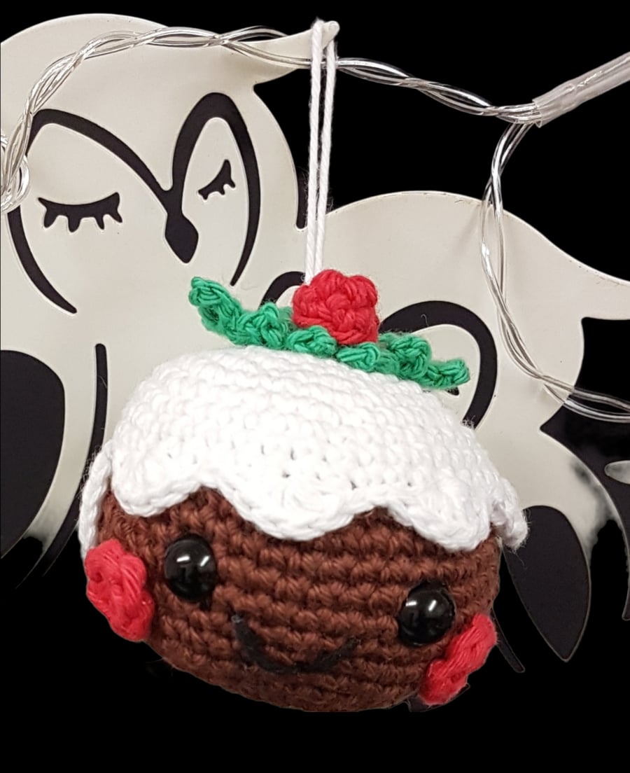 Crochet Christmas pudding decoration 