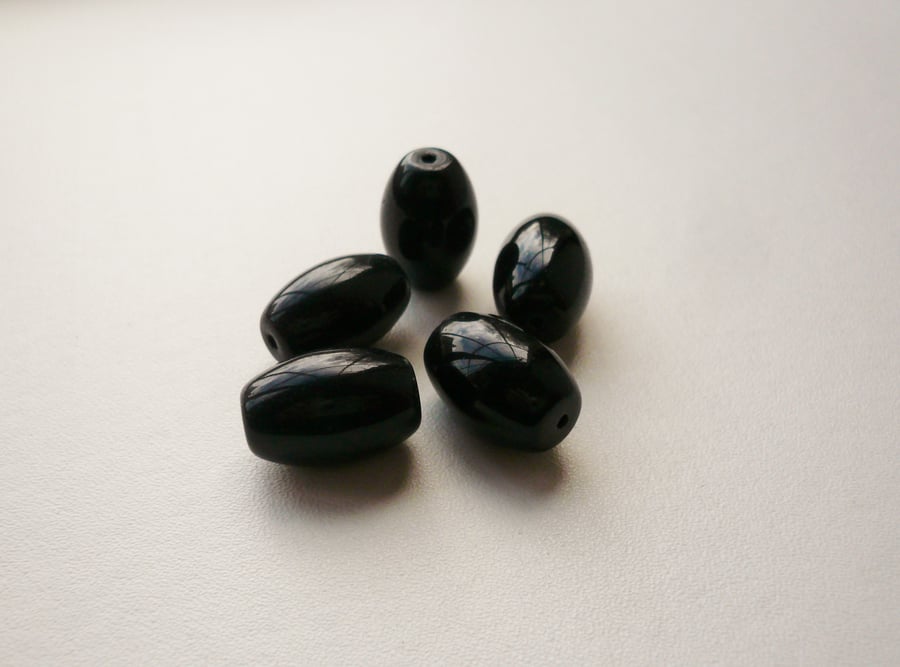 5 Black Oval Tube Glass Beads 
