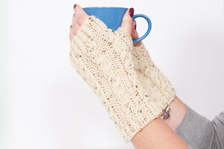 Oatmeal fingerless gloves - Hand warmers - Fingerless mittens - Knitted gloves
