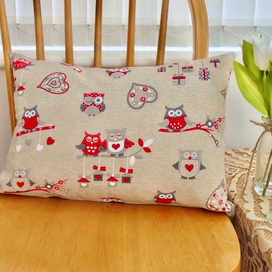 Cushion: Red Owls design, Double Sided with pad and zip fastening 