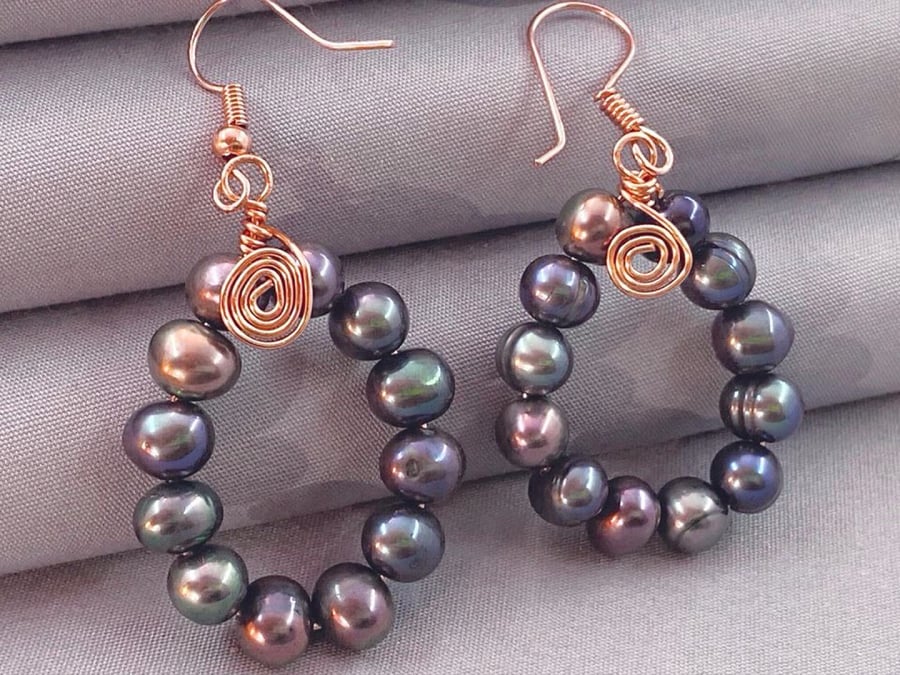 Peacock Cultured Pearl & Rose Gold Dangle Teardrop Hoop Earrings