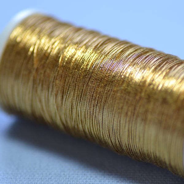 371 Thread - Gold