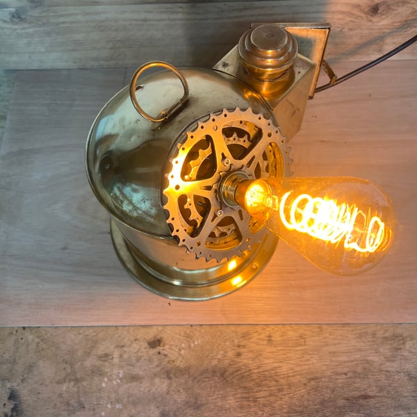 Vintage ships binnacle clock