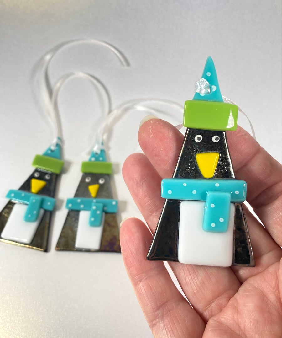  fused glass penguin  Christmas decoration in turquoise and green 