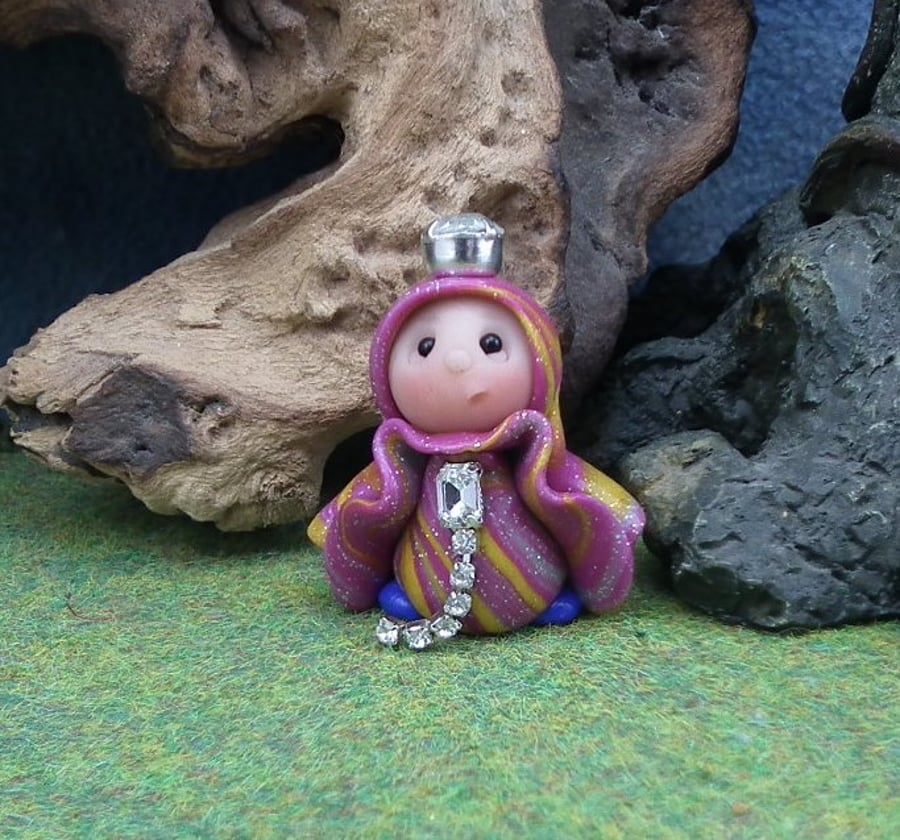 Tiny Magical Gnome 'Polly' with jewelled necklace OOAK Sculpt by Ann Galvin