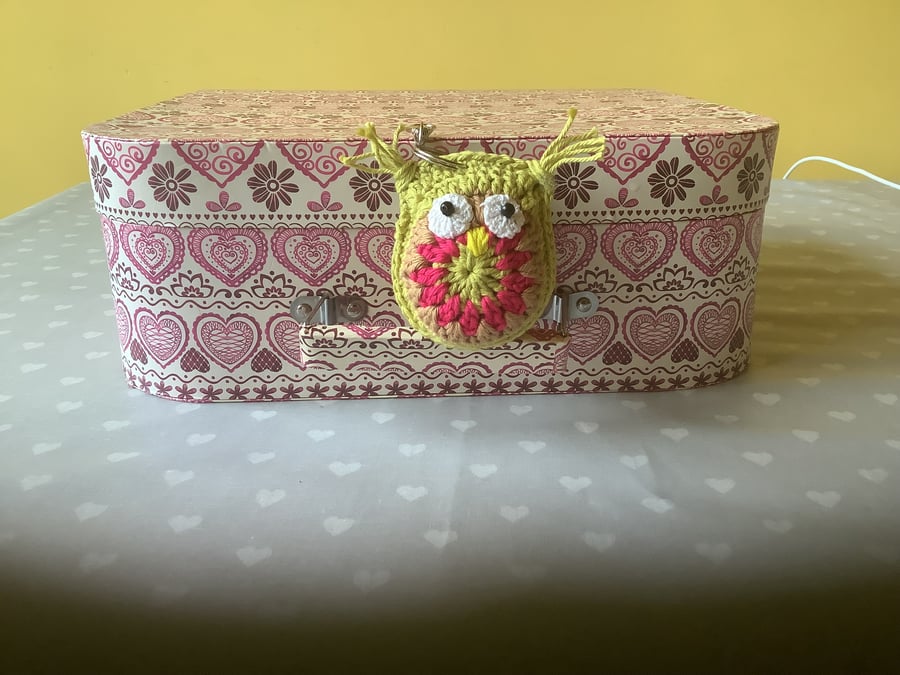 Mandala good luck owl keyholder