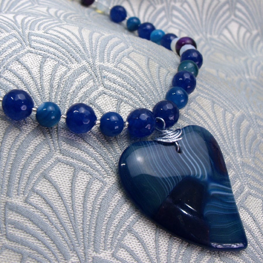 Short Blue Necklace UK, Pendant Necklace, Semi-precious Stone Necklace DD8