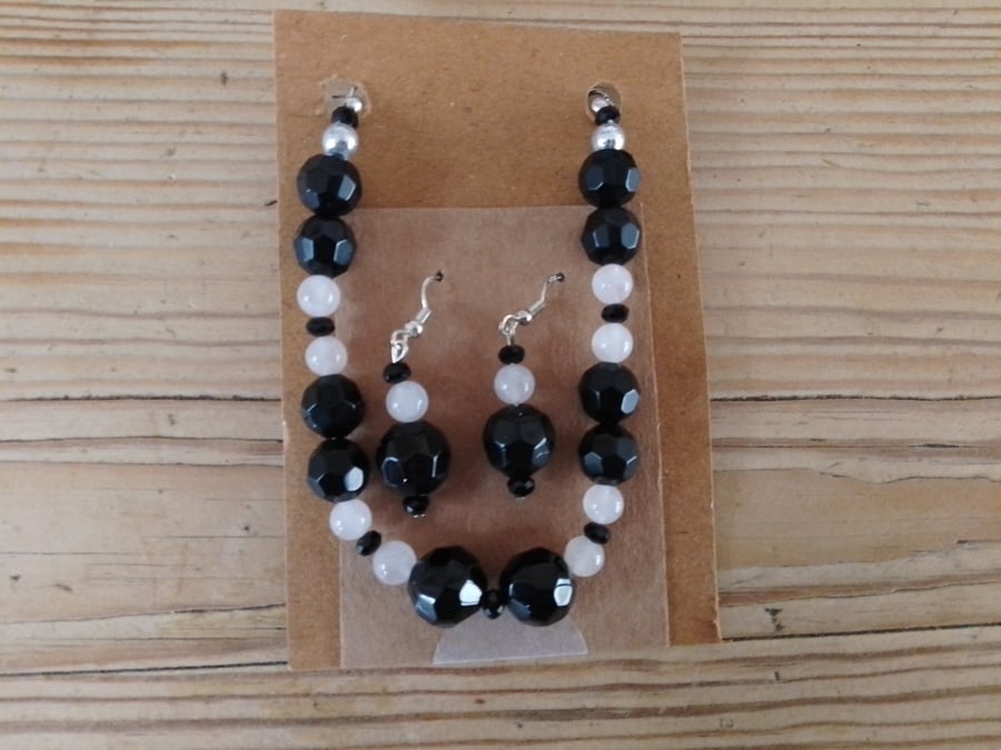 Handmade bracelet and earring set