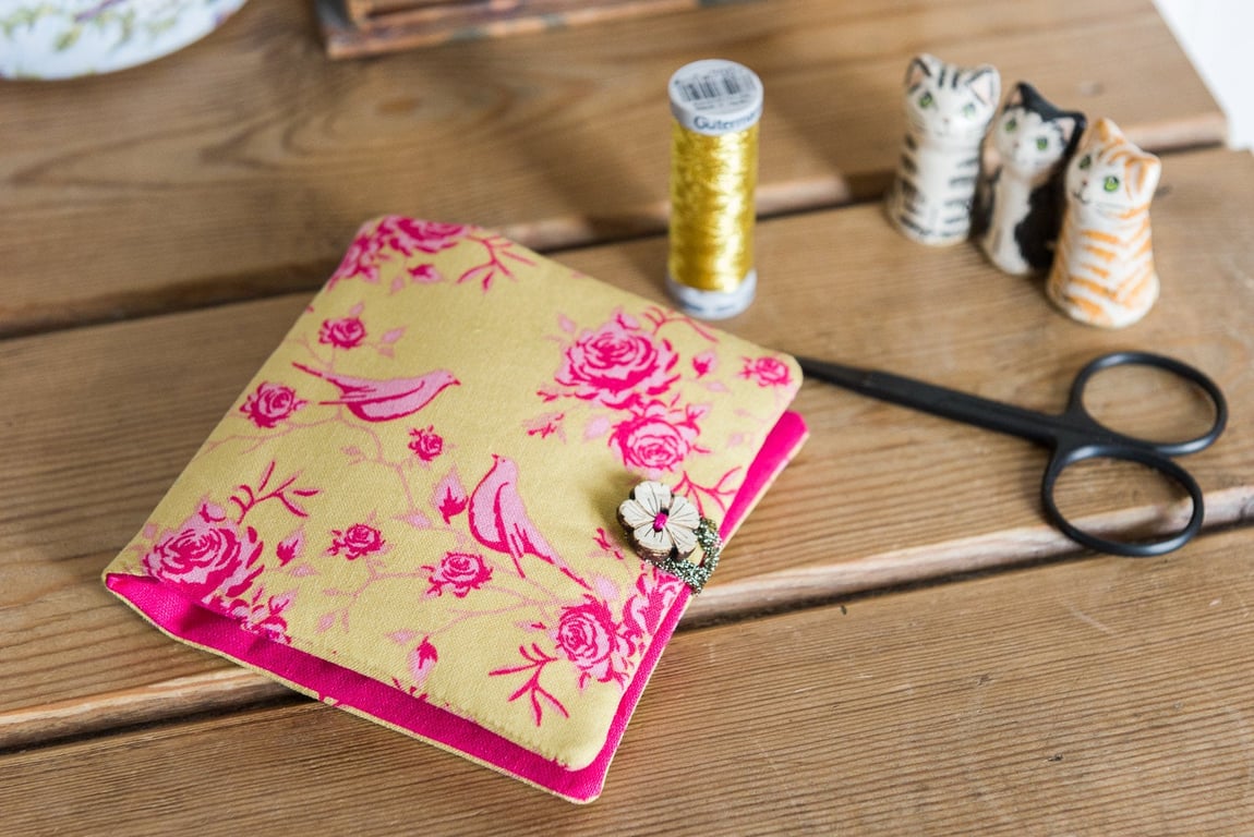 Sewing case or kit made with soft lightweight Tilda cotton print