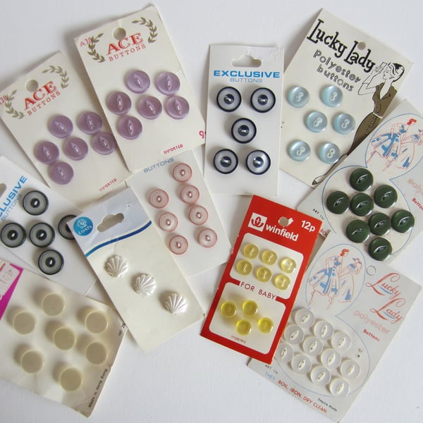 SALE Selection of 11 Cards of Vintage Buttons % to Ukraine