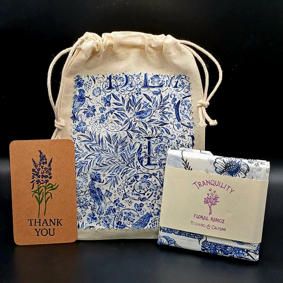 Dusk Botanical Wax Melts with Lavender, Thyme & Ylang Ylang Thank You Gift & Bag