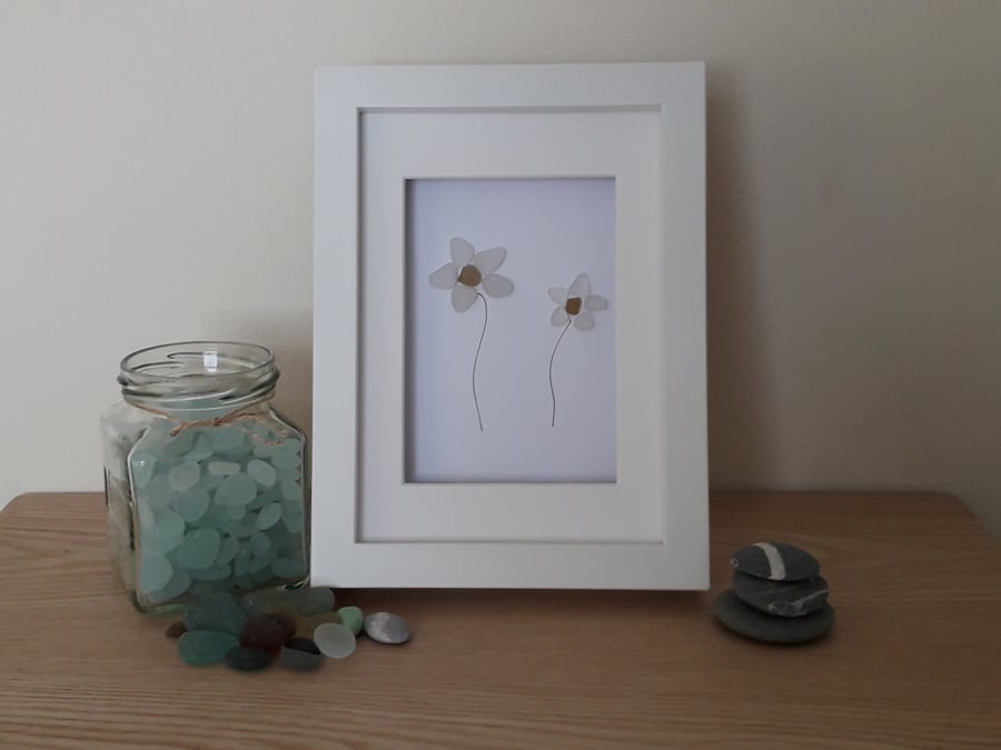 April Birthday Flower - Daisy Sea Glass Flower Art