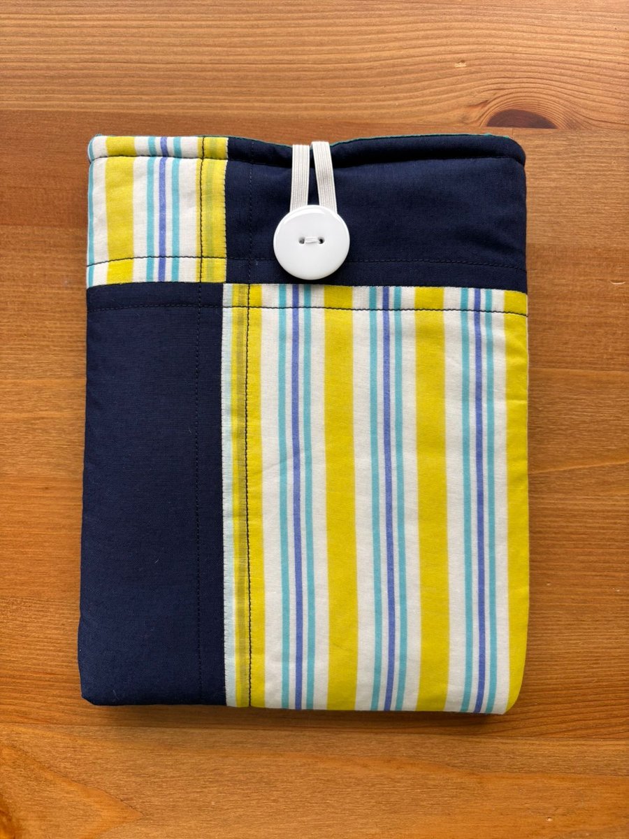 Patchwork stripes Kindle case